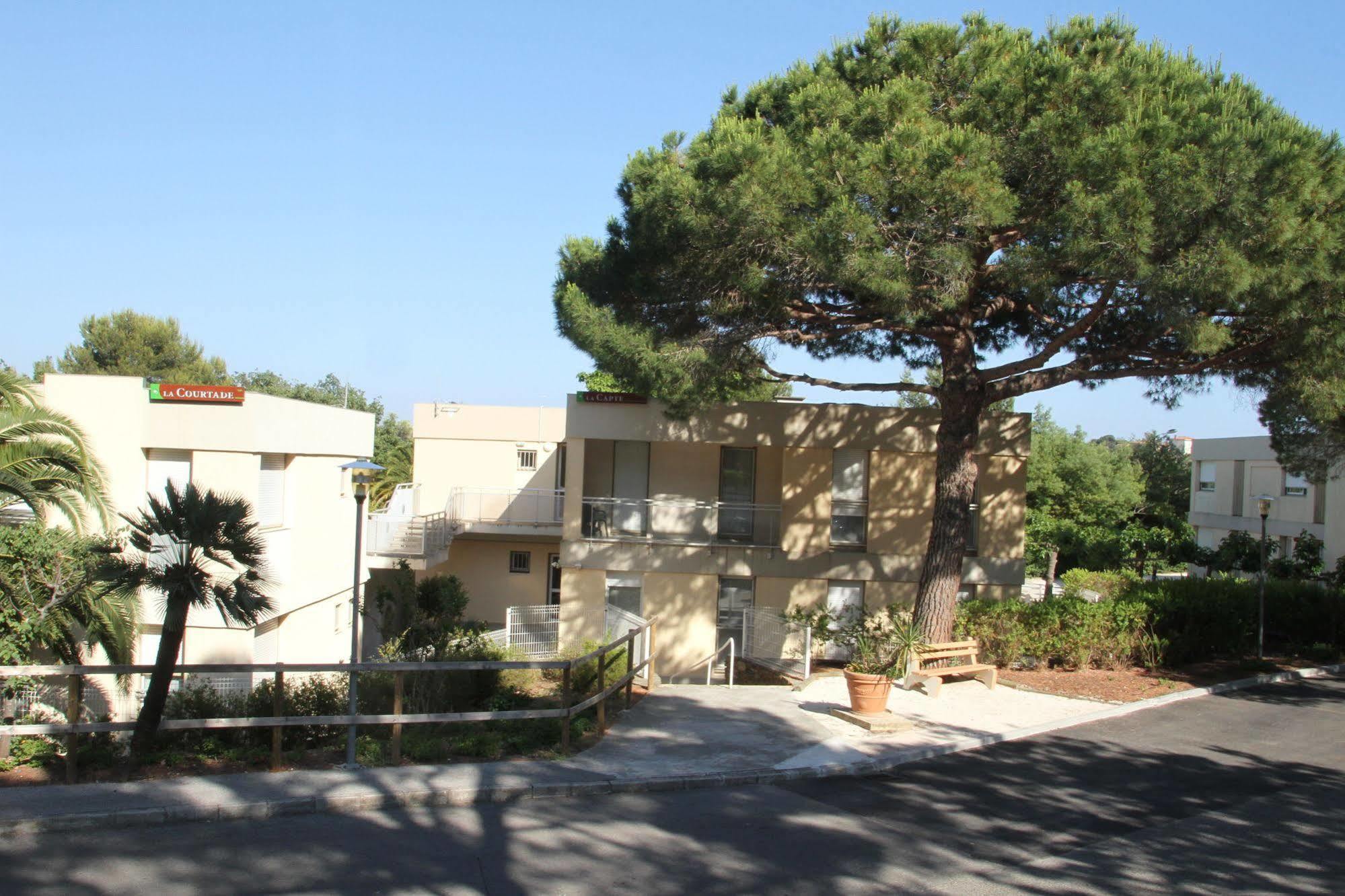 Hotel Club La Font Des Horts Hyères Eksteriør billede